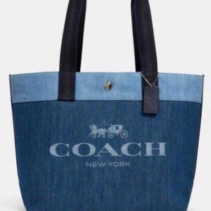 NWT Coach Horse and Carriage Denim Tote with Wristlet NWT